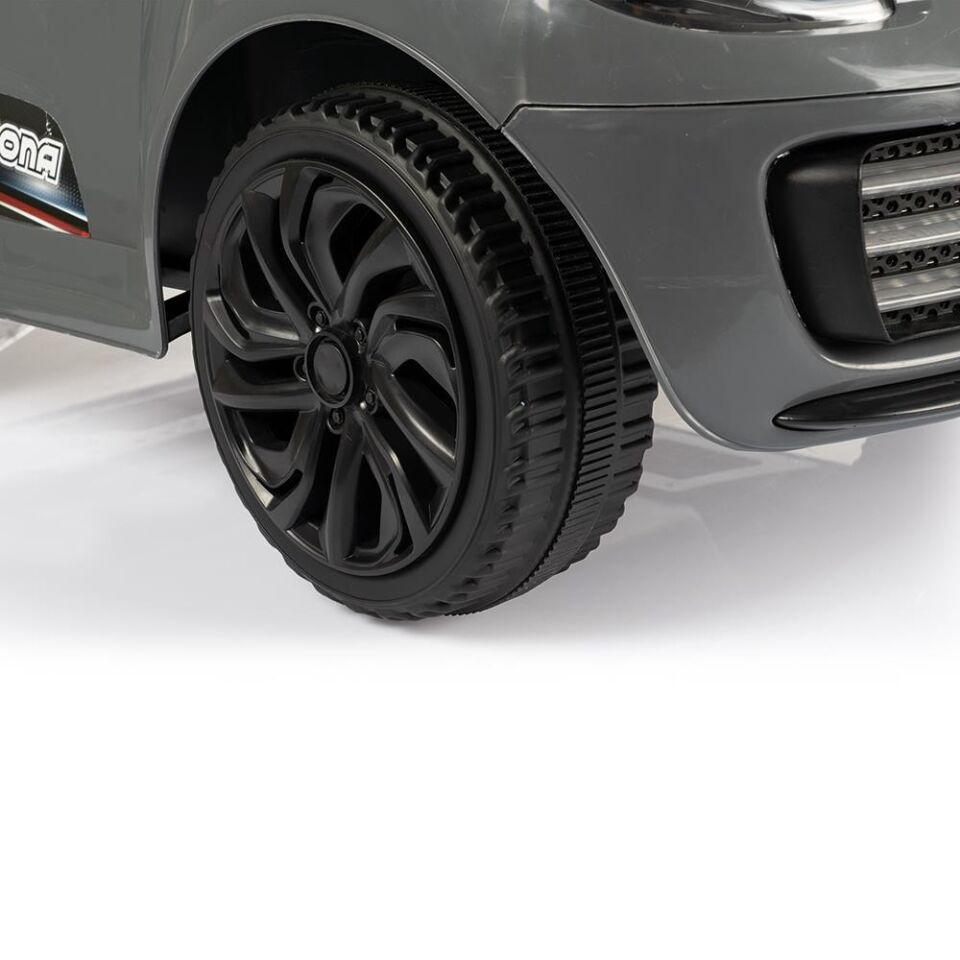 Dolu Daytona Beyaz 12v Akulu Araba 8197